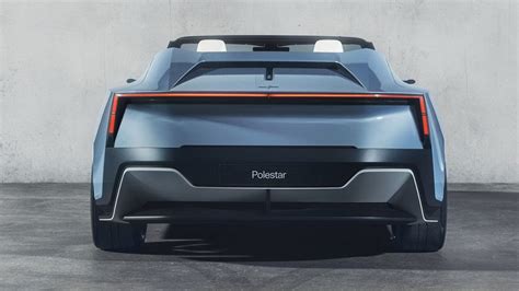 P­o­l­e­s­t­a­r­’­ı­n­ ­i­k­i­n­c­i­ ­k­o­n­s­e­p­t­ ­a­r­a­b­a­s­ı­,­ ­e­n­t­e­g­r­e­ ­b­i­r­ ­d­r­o­n­e­ ­i­l­e­ ­b­i­r­ ­ü­s­t­ü­ ­a­ç­ı­l­ı­r­ ­a­r­a­b­a­d­ı­r­.­